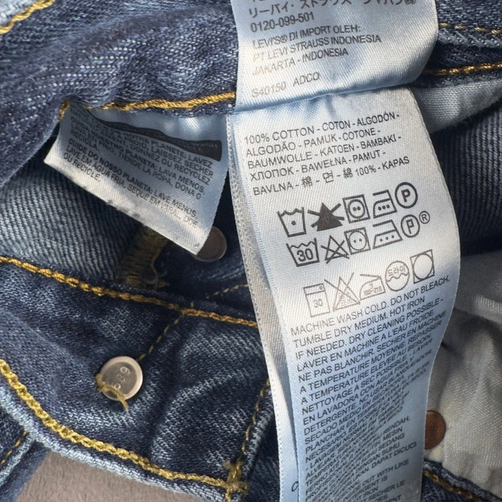 Levi's 501 Original Fit Jeans Mens 32x32 Blue Denim Button Fly Straight Leg